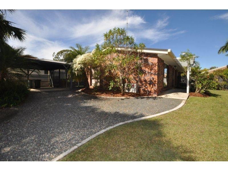 12 Gleneagles Dr, Tewantin QLD 4565