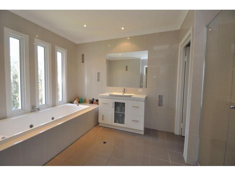 31 Cooroibah Cres, Tewantin QLD 4565