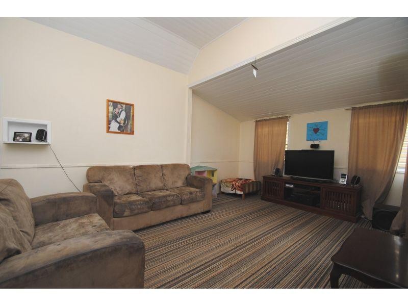 54 Red Hill Road, Gympie QLD 4570