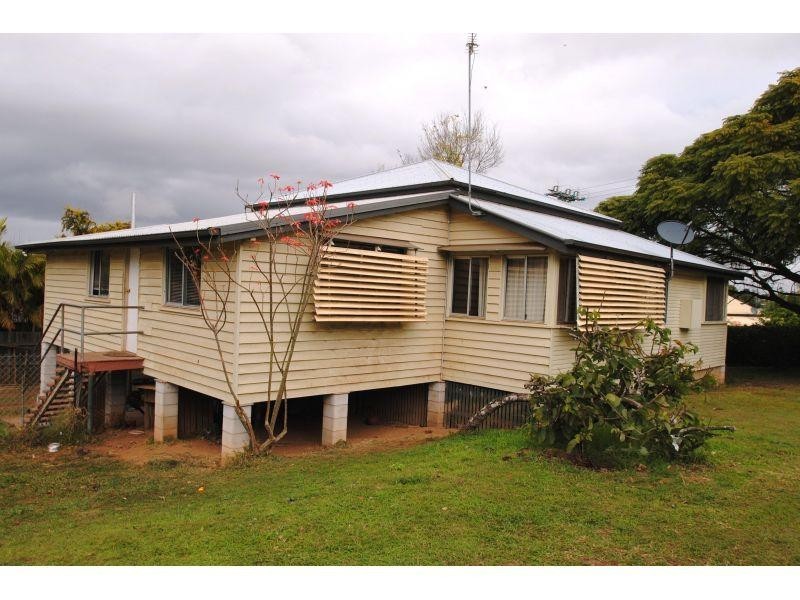 54 Red Hill Road, Gympie QLD 4570