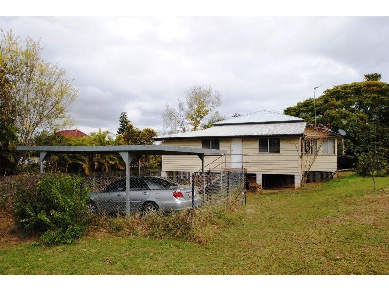 54 Red Hill Road, Gympie QLD 4570