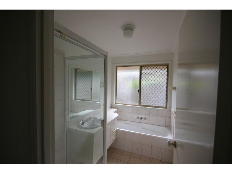 106 St Andrews Drive, Tewantin QLD 4565