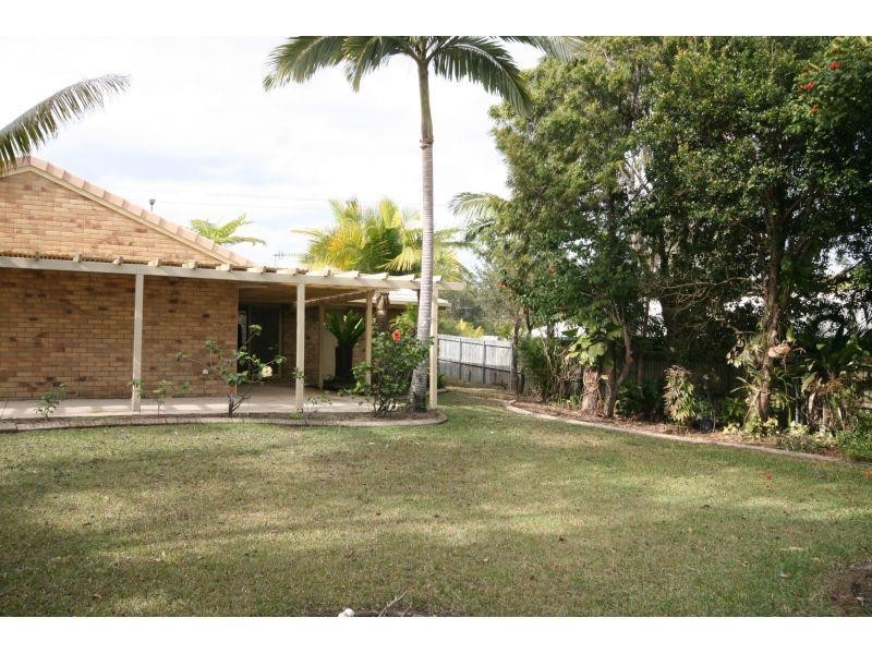 106 St Andrews Drive, Tewantin QLD 4565