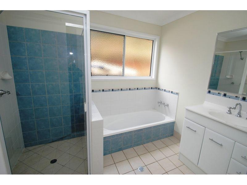 70 Wyuna Drive, Glastonbury QLD 4570