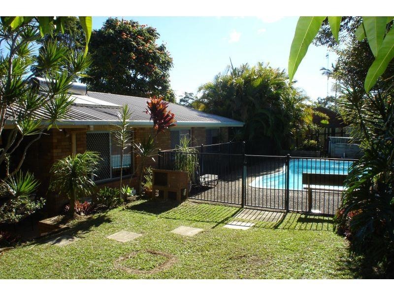 10 Carnoustie St, Tewantin QLD 4565