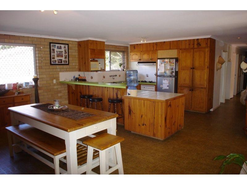 10 Carnoustie St, Tewantin QLD 4565