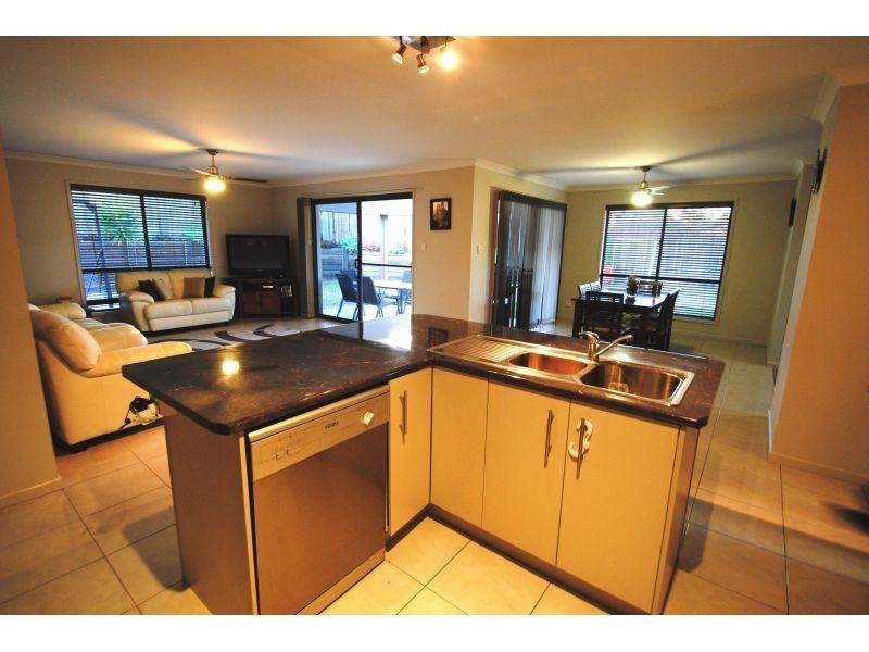 42 Glen Eden Drive, Gympie QLD 4570