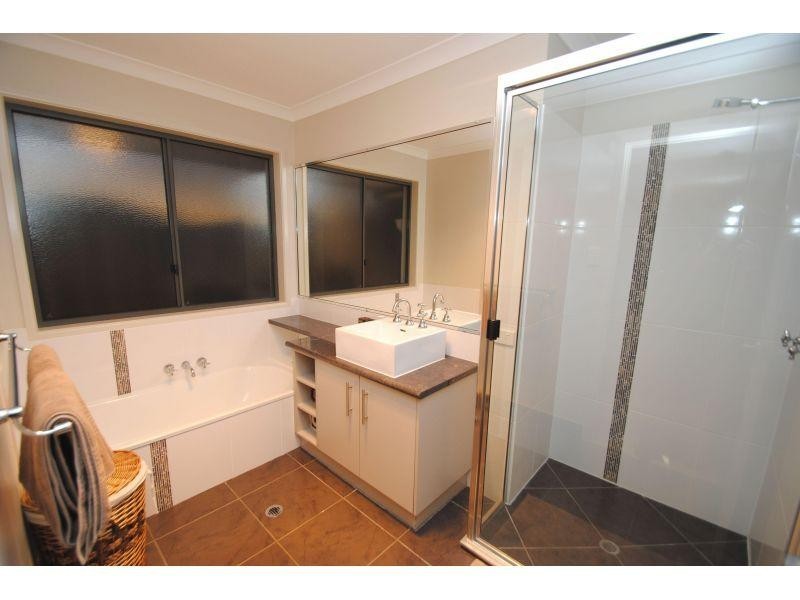 42 Glen Eden Drive, Gympie QLD 4570