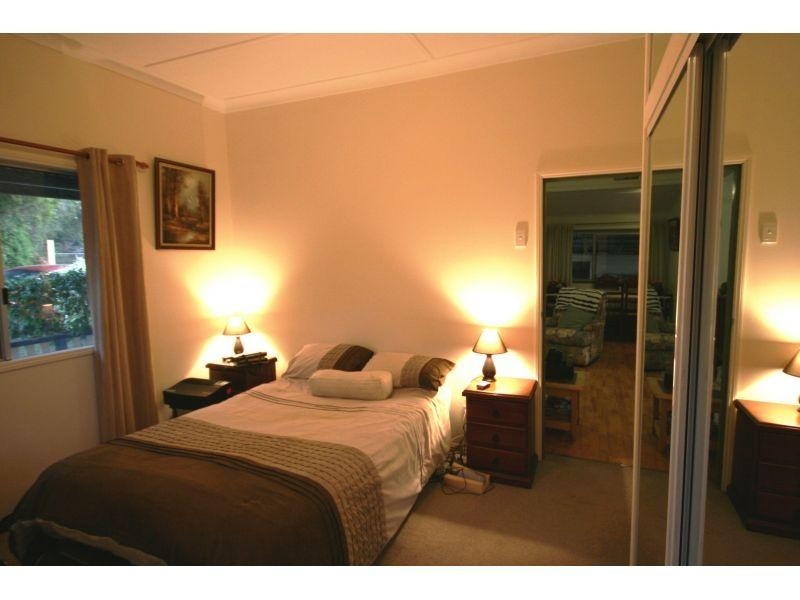 1 Campbell Lane, Monkland QLD 4570