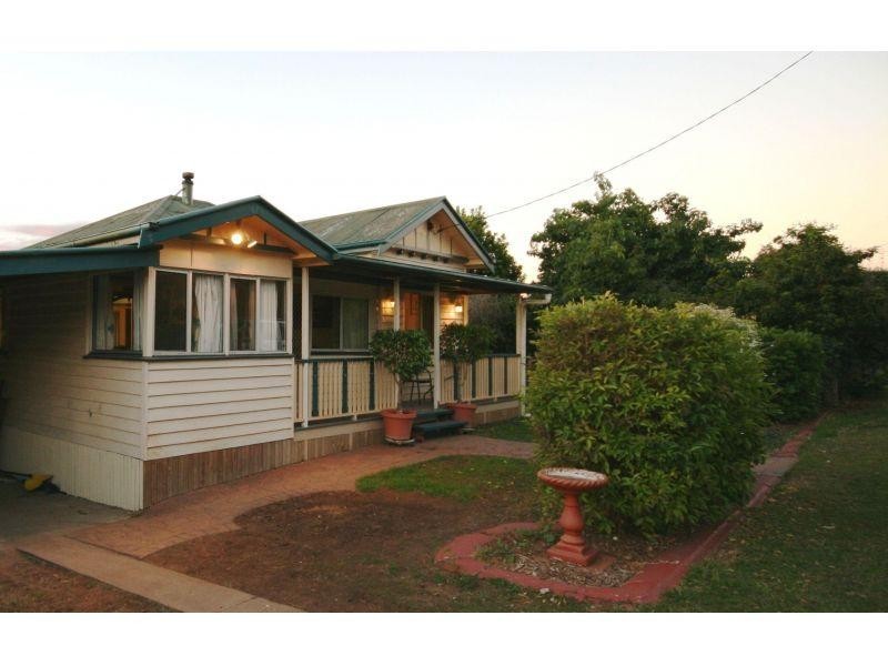 1 Campbell Lane, Monkland QLD 4570