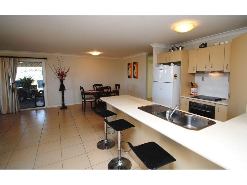 25 Federation Ct, Southside QLD 4570