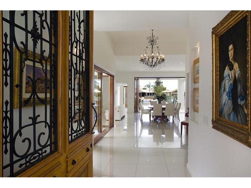 115 Shorehaven Drive, Noosaville QLD 4566