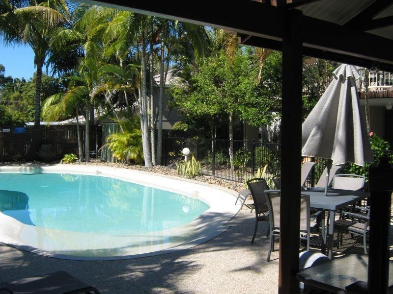 209/4 Lake Weyba Dr, Noosaville QLD 4566