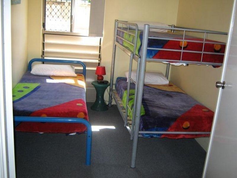 209/4 Lake Weyba Dr, Noosaville QLD 4566