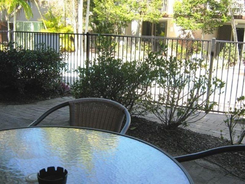 209/4 Lake Weyba Dr, Noosaville QLD 4566