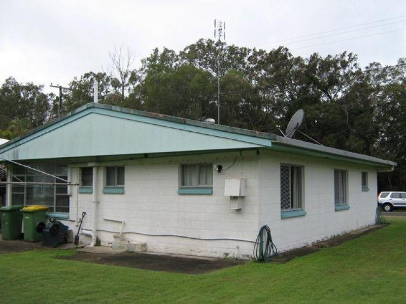 101 Lake Weyba Drive, Noosaville QLD 4566