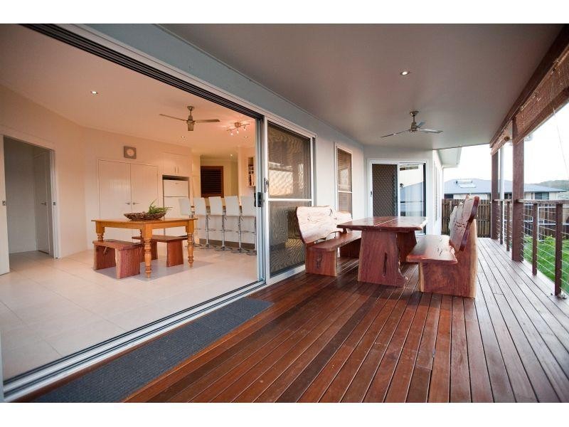 48 Directors Ct, Jones Hill QLD 4570