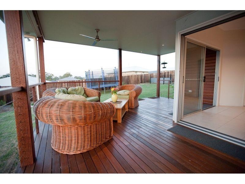 48 Directors Ct, Jones Hill QLD 4570