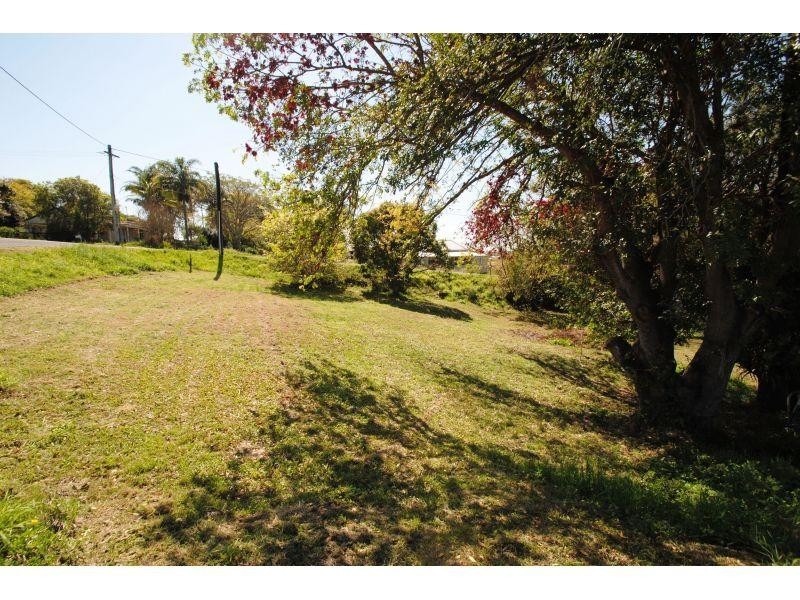 4 Roma Street, Monkland QLD 4570