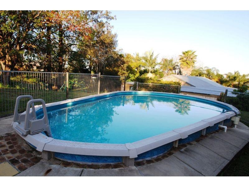 4 Roma Street, Monkland QLD 4570