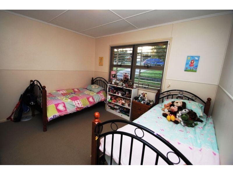 4 Roma Street, Monkland QLD 4570