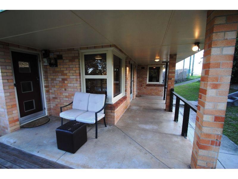 4 Roma Street, Monkland QLD 4570