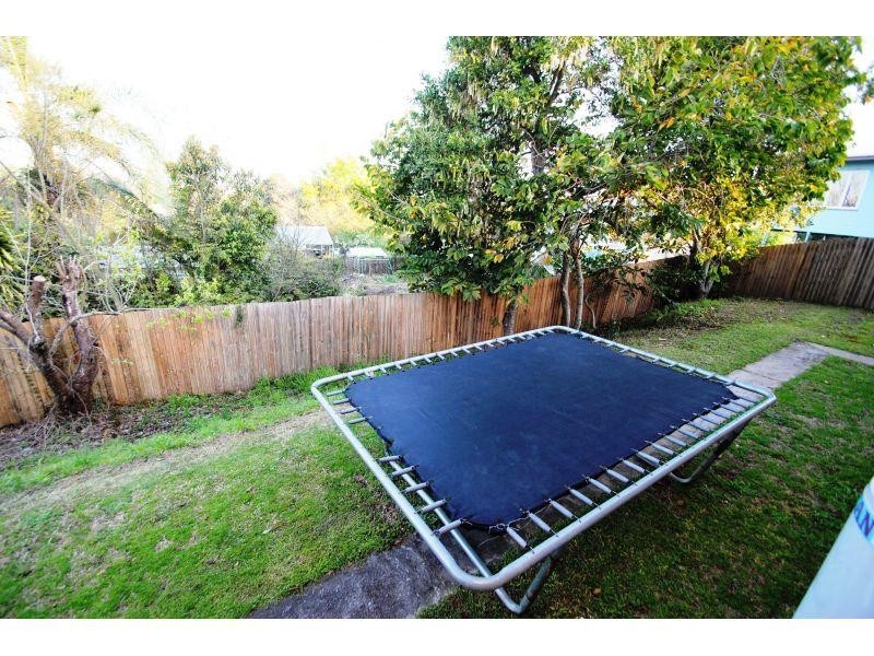 4 Roma Street, Monkland QLD 4570