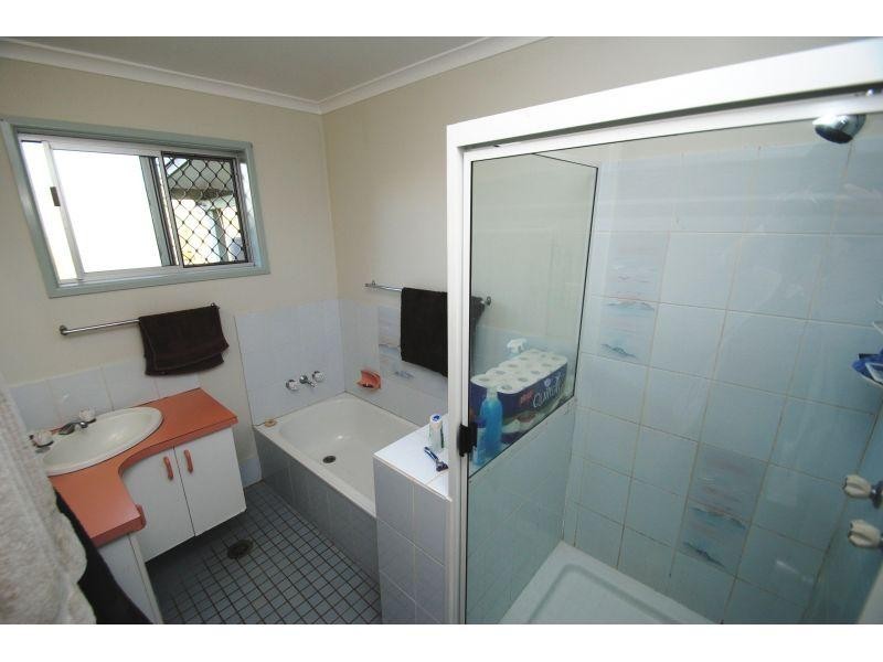 127 Sorensen Rd, Southside QLD 4570