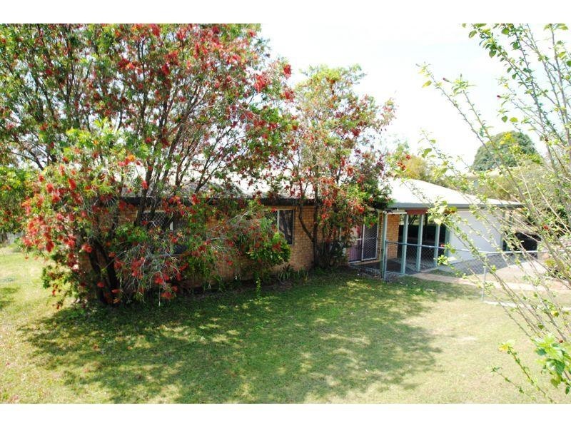 127 Sorensen Rd, Southside QLD 4570