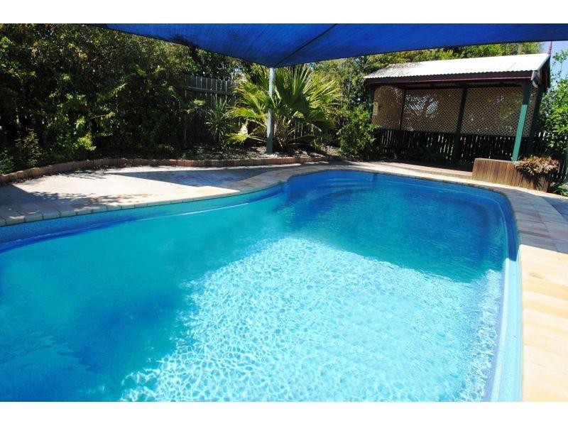 11 Walsh Ct, Monkland QLD 4570