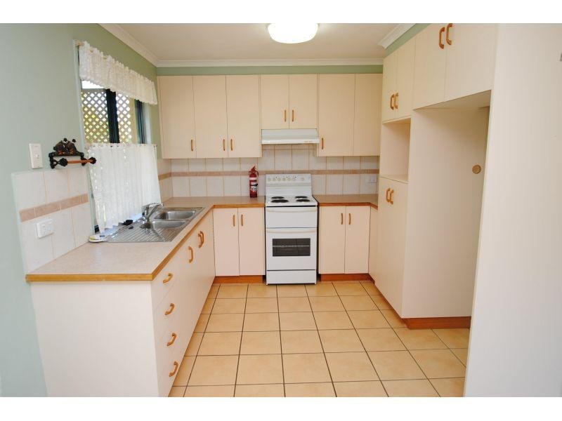 11 Walsh Ct, Monkland QLD 4570