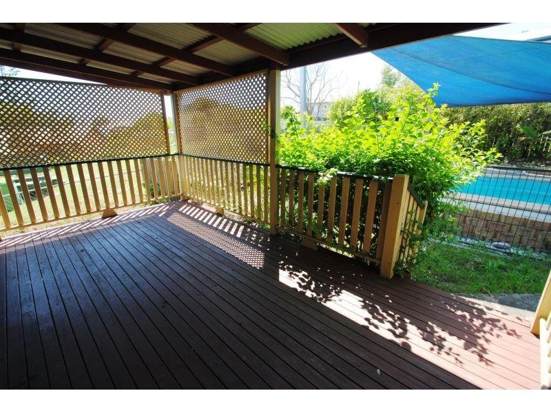 11 Walsh Ct, Monkland QLD 4570