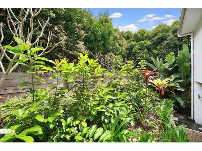 12 Courageous Place, Sunrise Beach QLD 4567