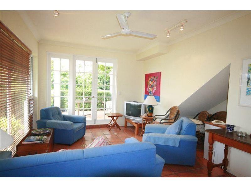 2/3 William Street, Noosaville QLD 4566