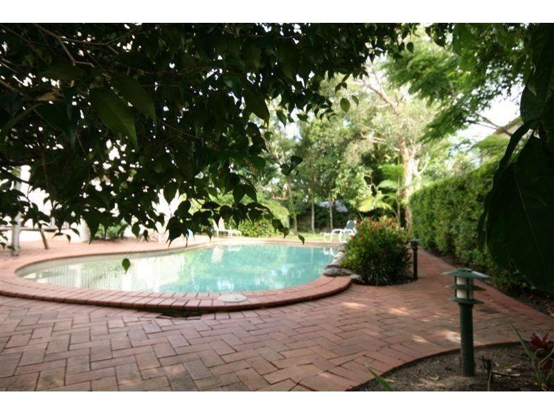 2/3 William Street, Noosaville QLD 4566