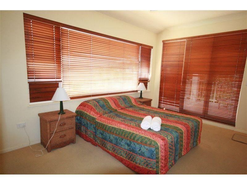 2/3 William Street, Noosaville QLD 4566