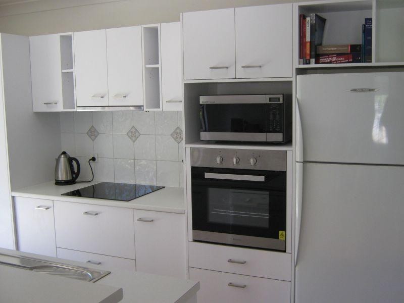 4 Skylark Court, Noosaville QLD 4566