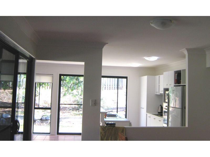 4 Skylark Court, Noosaville QLD 4566