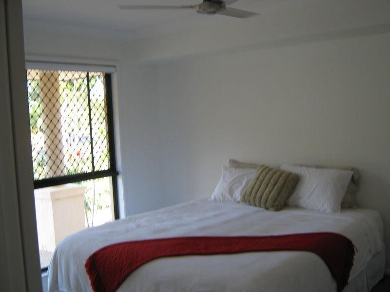 4 Skylark Court, Noosaville QLD 4566