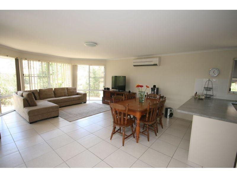 39 Julienne St, Southside QLD 4570