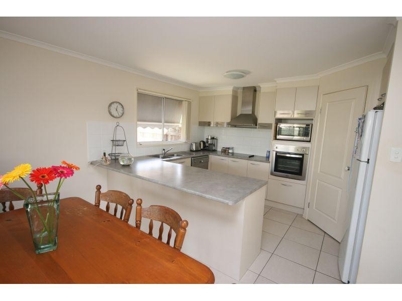 39 Julienne St, Southside QLD 4570