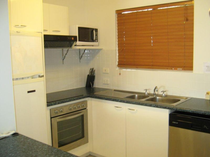 3/13 James Street, Noosaville QLD 4566