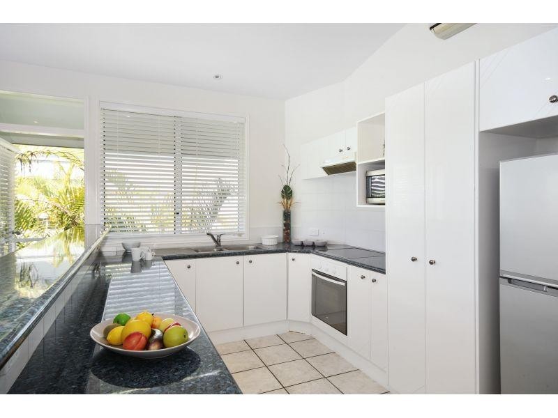 6/275 Gympie Terrace, Noosaville QLD 4566