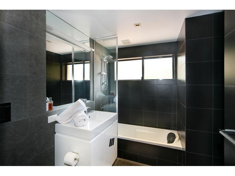 829/61 Noosa Springs Dr, Noosa Heads QLD 4567