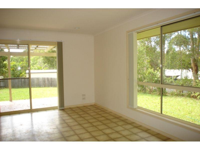 145 Outlook Dr, Tewantin QLD 4565