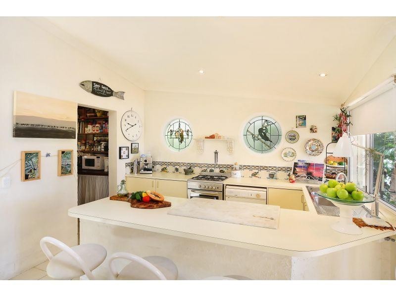 15 Ward St, Tewantin QLD 4565