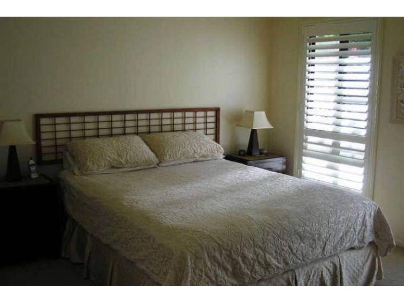 16 Dun Street, Tewantin QLD 4565
