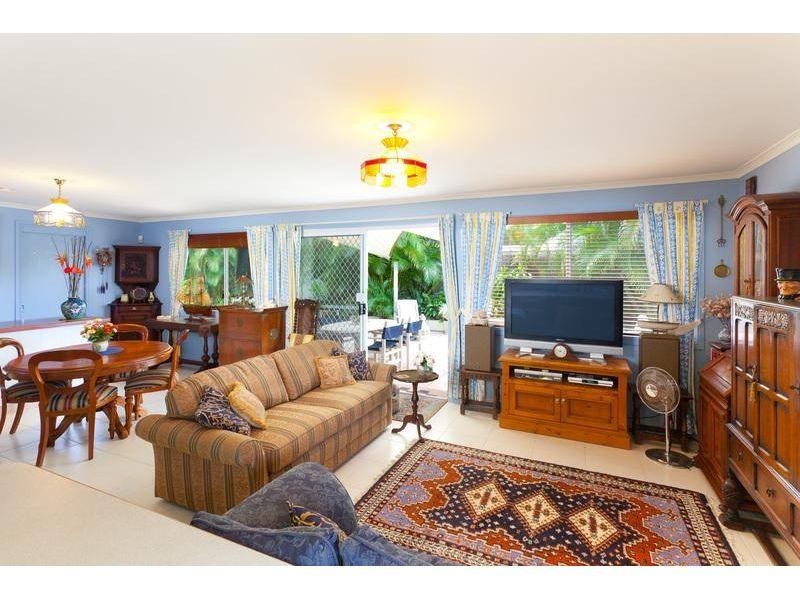 4 Gretel Court, Sunrise Beach QLD 4567