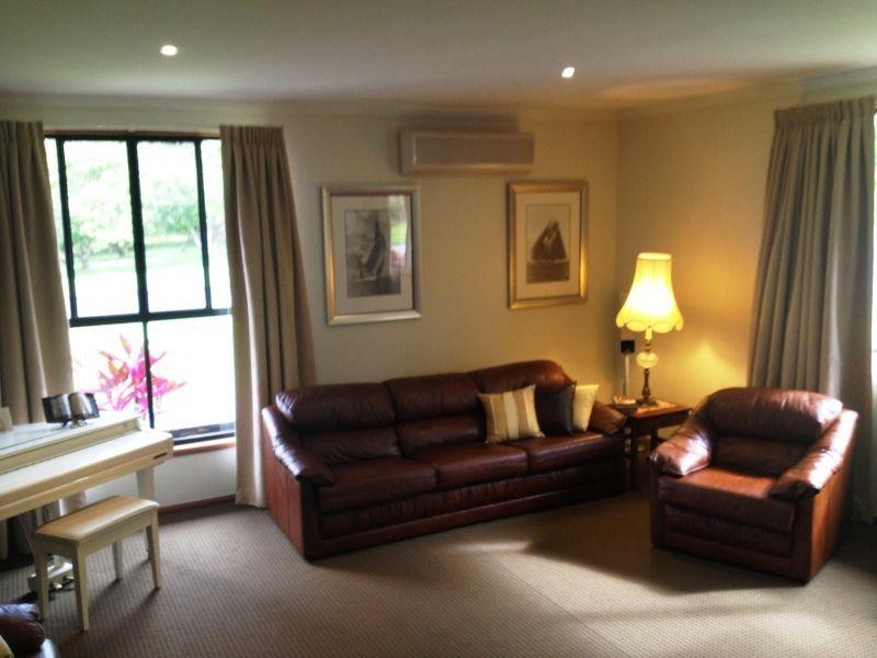 559 Cooroy Noosa Rd, Tinbeerwah QLD 4563