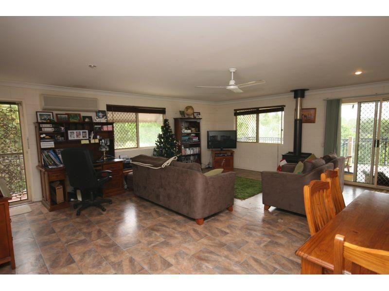 171 Rammutt Road, Chatsworth QLD 4570